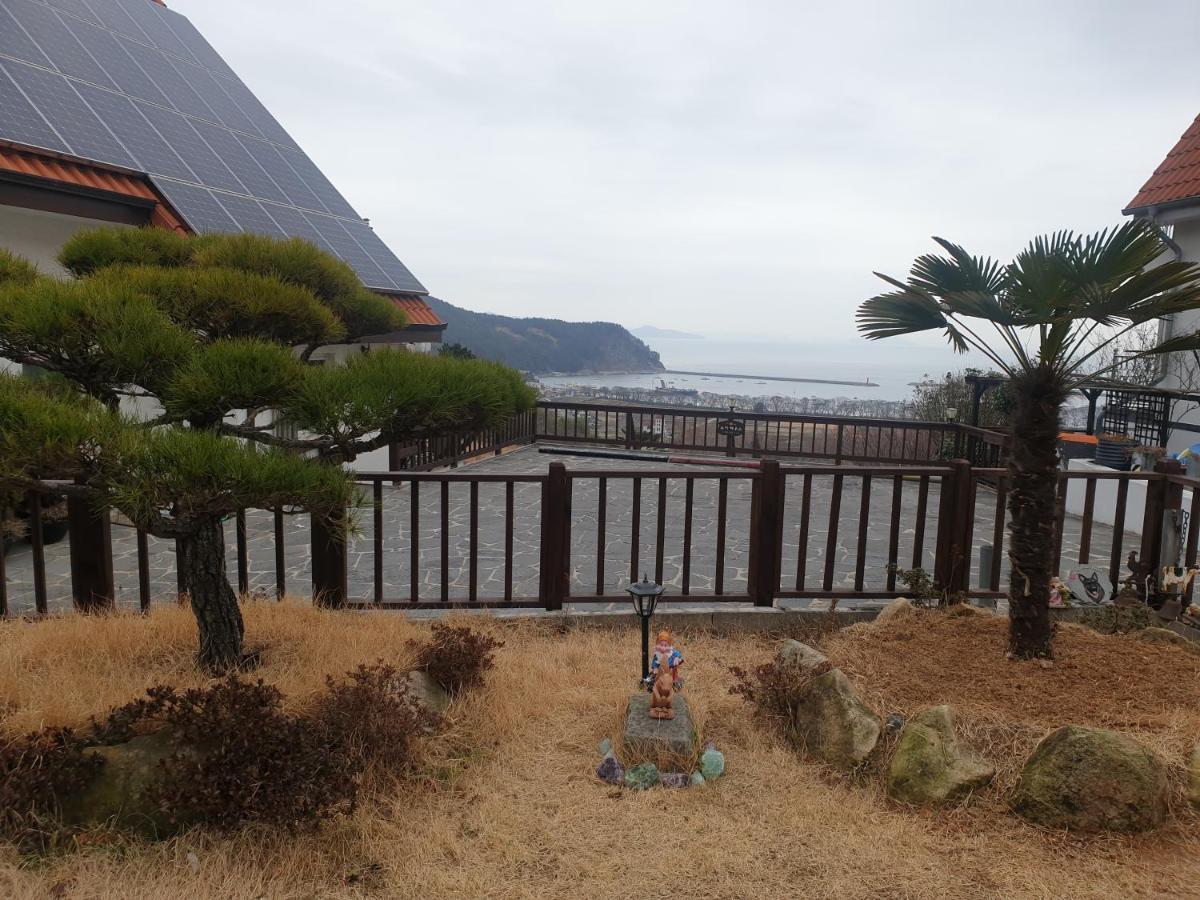 Herkules Namhae German Village Esterno foto